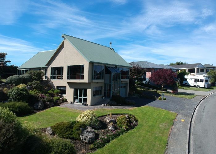  at 12 Grove Avenue, Weston, Waitaki, Otago