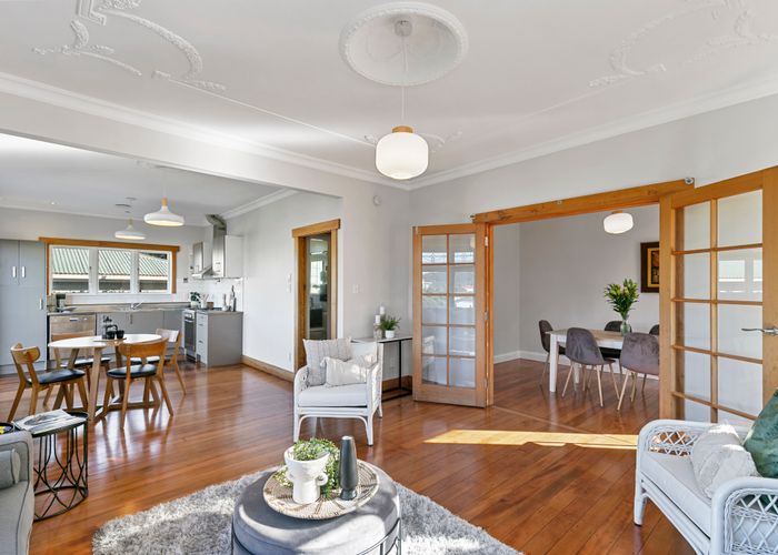  at 11 Durham Crescent, Aro Valley, Wellington