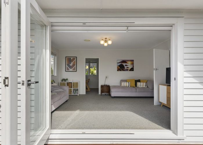  at 76 Alexander Street, Cockle Bay, Auckland
