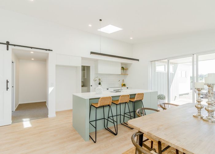  at 94 Pelorus Avenue, Poraiti, Napier, Hawke's Bay