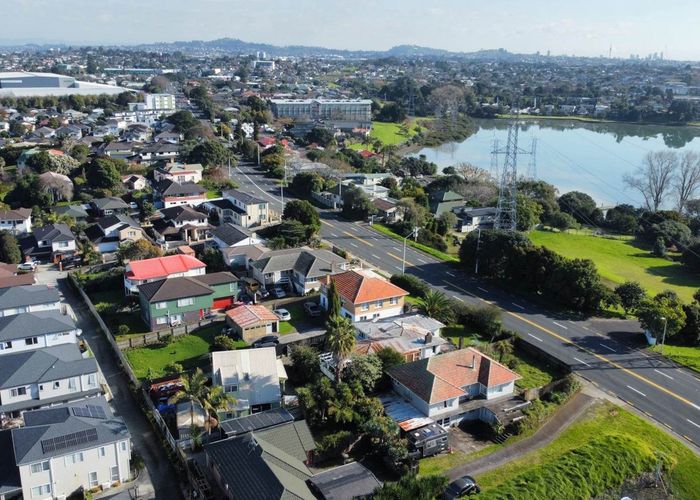  at 103  Waipuna Road, Mount Wellington, Auckland City, Auckland