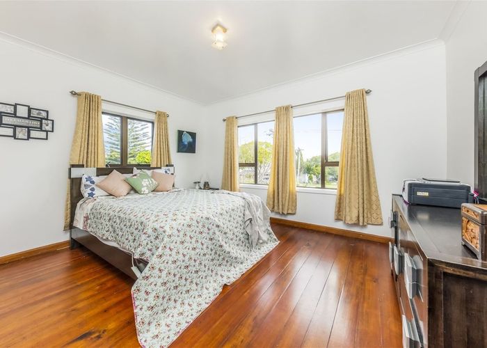  at 60 Park Avenue, Papatoetoe, Auckland