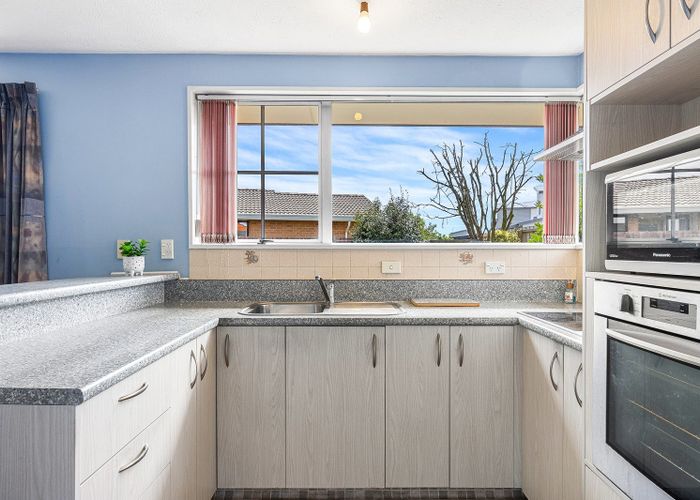  at 11B Mulberry Place, Redwood, Christchurch