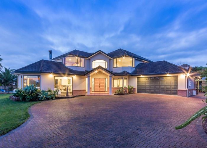  at 52 Burnaston Court, Dannemora, Manukau City, Auckland