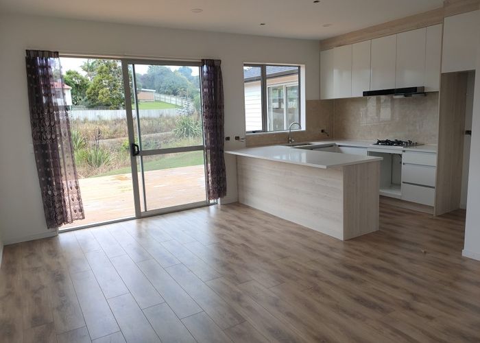  at 4 Han Court, Glen Eden, Waitakere City, Auckland