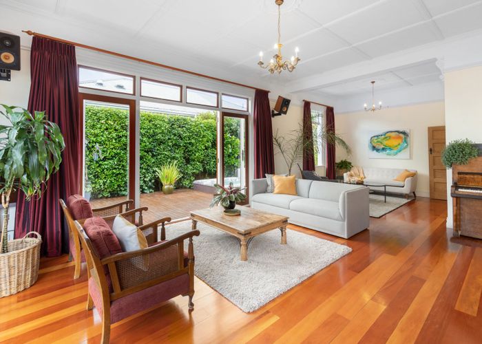  at 47 Pine Street, Mount Eden, Auckland