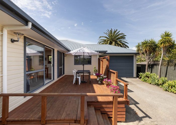  at 9A Beach Street, Whakatane