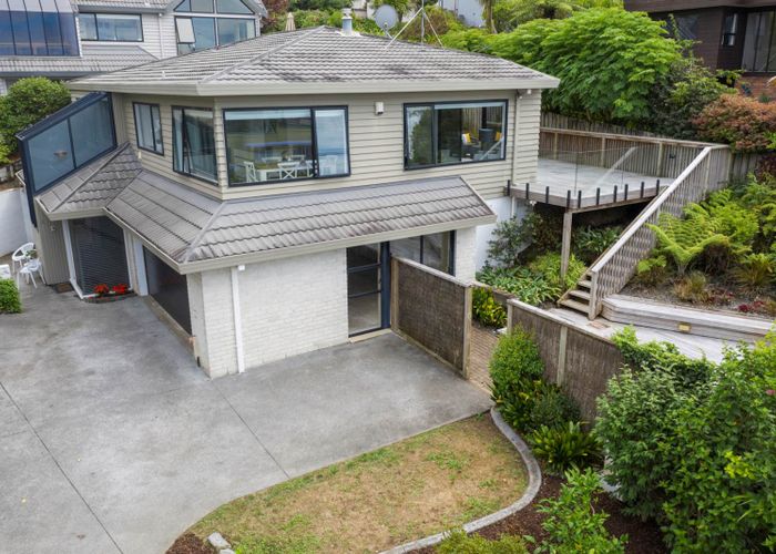  at 1/4 Oban Road, Browns Bay, Auckland