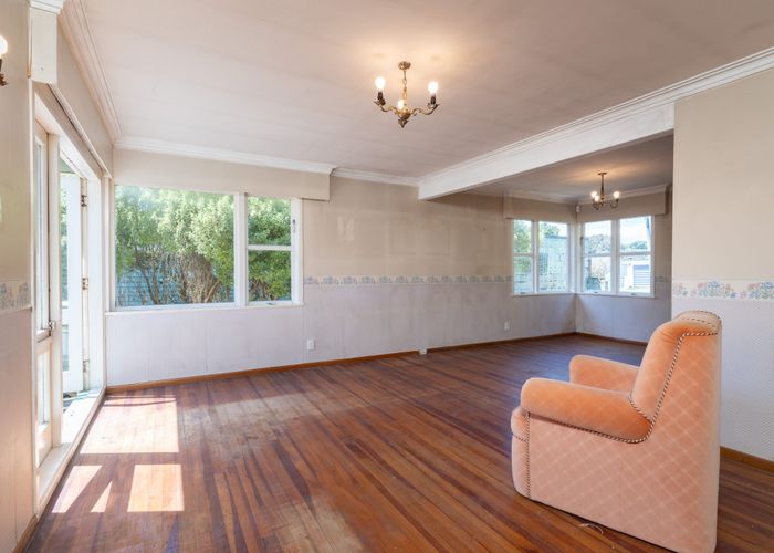  at 45 Handyside Street, Tawa, Wellington