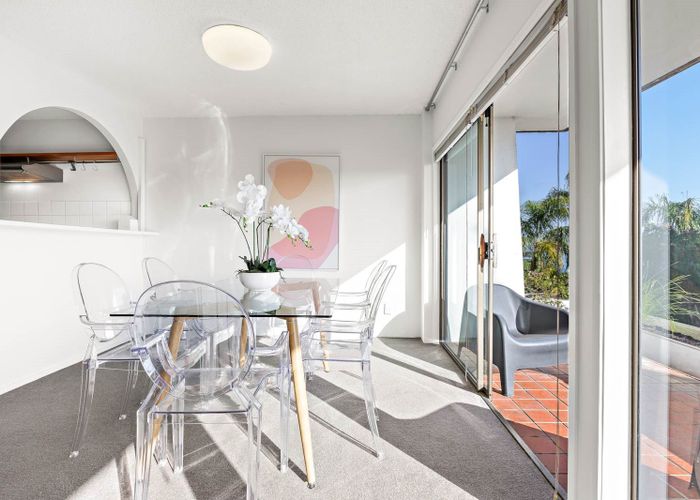  at 10/67 Sarsfield Street, Herne Bay, Auckland
