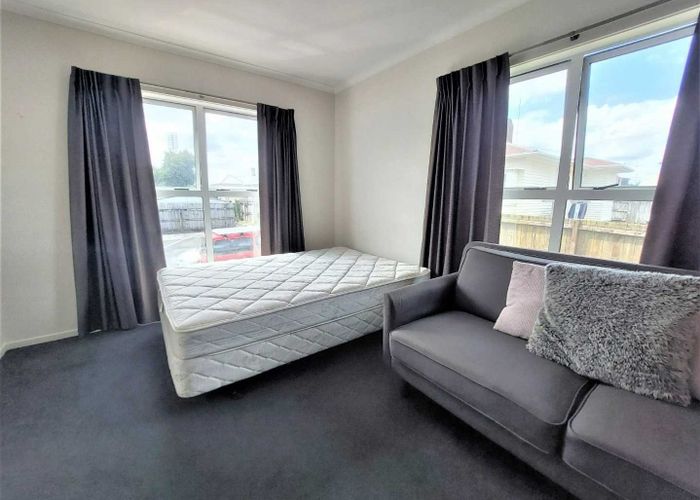 For rent 5D/3 Somerset St, Frankton, Hamilton, Waikato homes.co.nz