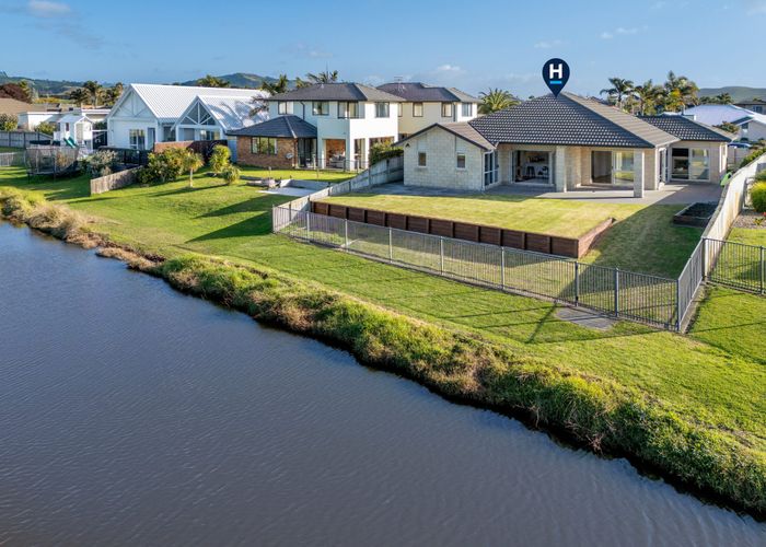  at 150 Oriental Parade, Papamoa, Tauranga, Bay Of Plenty