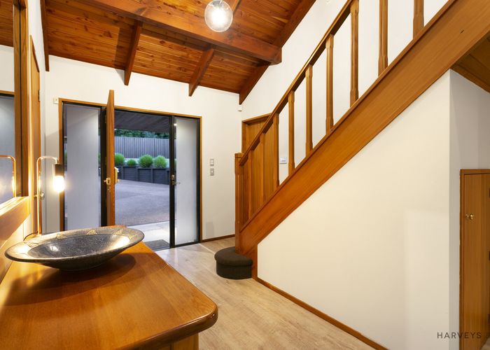  at 19 Cochran Road, Oratia, Auckland