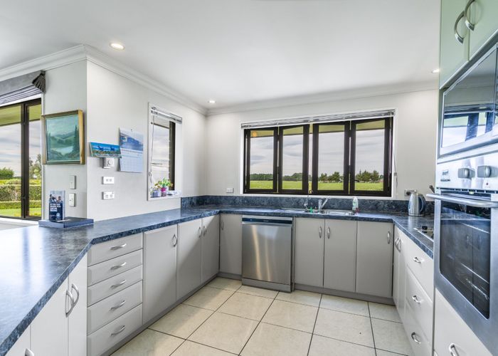  at 115 Mill Road South, Seaward Bush, Invercargill