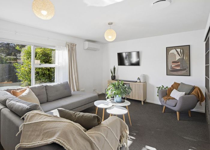  at 2/34 Picton Avenue, Riccarton, Christchurch