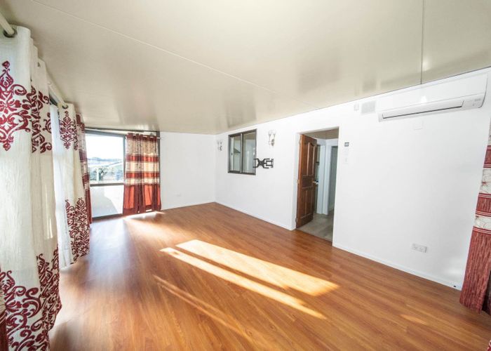  at 1/42 Cambridge Terrace, Papatoetoe, Manukau City, Auckland
