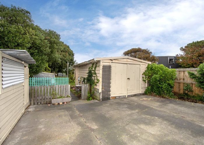  at 398 Keyes Road, New Brighton, Christchurch City, Canterbury