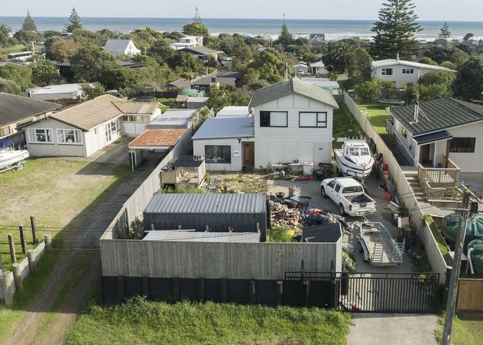  at 37 Gawler Street, Te Horo, Kapiti Coast, Wellington