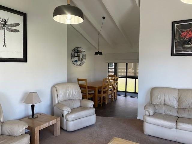  at 6 Karawa Place, Kawakawa Bay, Manukau City, Auckland