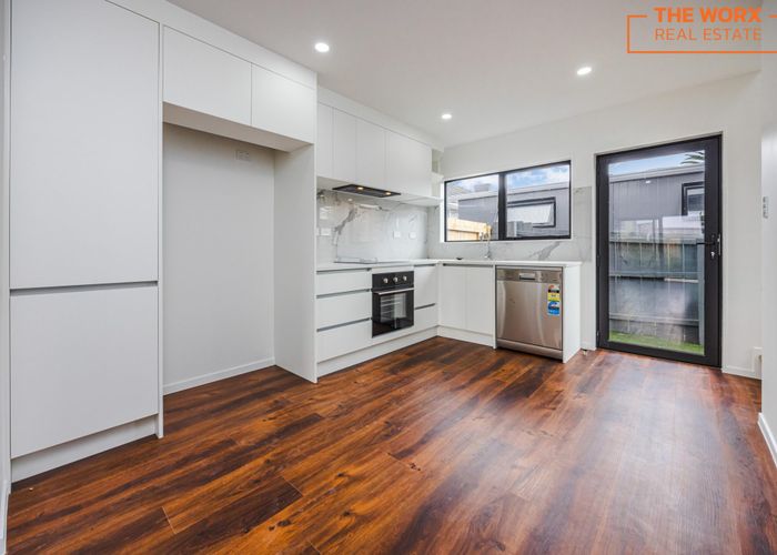  at 56E Cyclamen Road, Mangere, Manukau City, Auckland