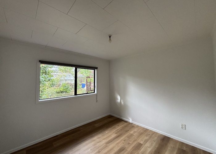  at 104A Waimumu Rd, Massey, Waitakere City, Auckland