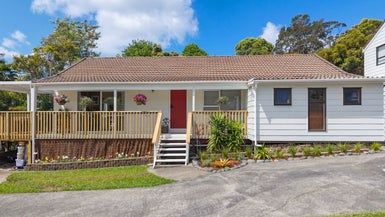  at 2/83 Stredwick Drive, Torbay, Auckland