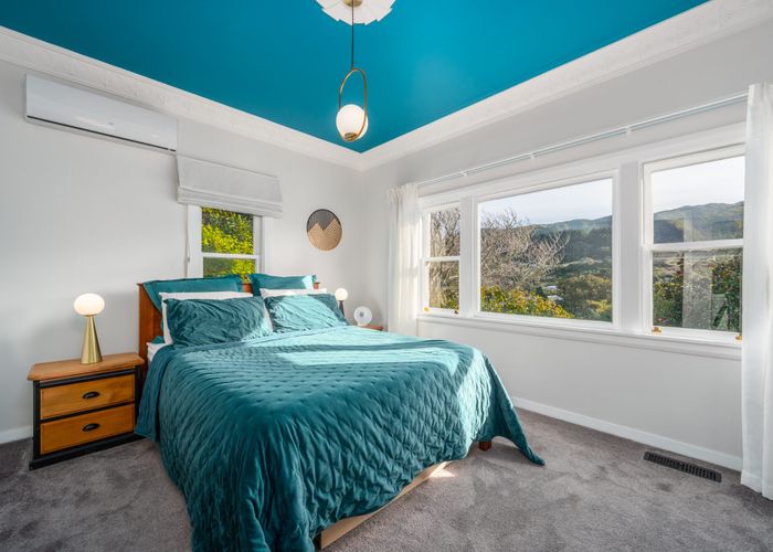  at 28 Handyside Street, Tawa, Wellington, Wellington