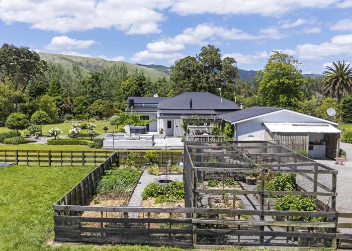  at 201 Makerua Road, Tokomaru, Horowhenua, Manawatu / Whanganui