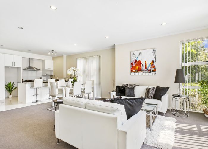  at 16 McGinty Street, Takanini, Auckland