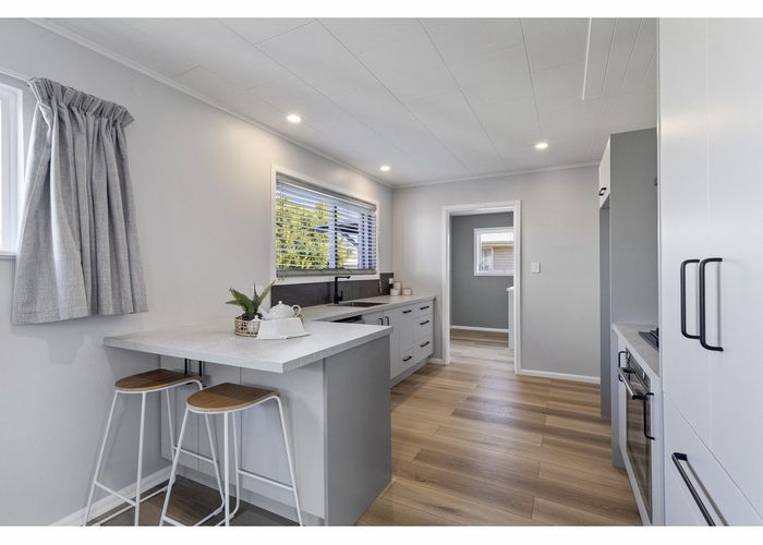  at 3 Tralee Place, Bishopdale, Christchurch