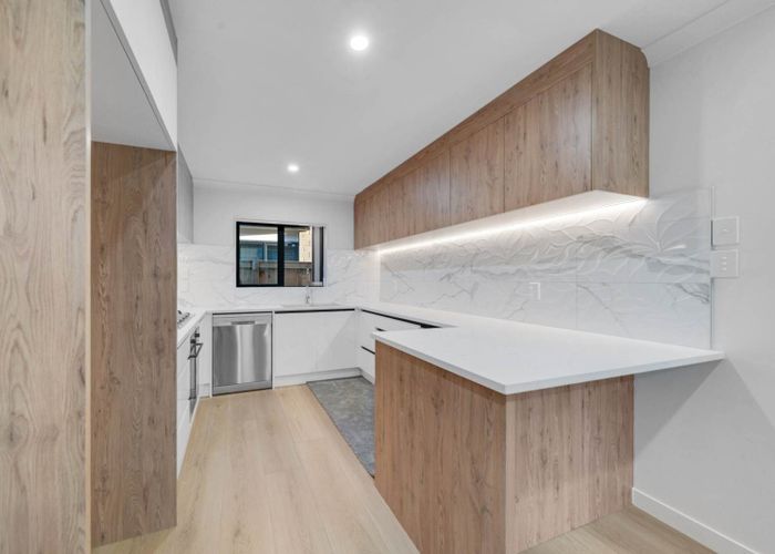  at 20A Tawa Crescent, Manurewa, Manukau City, Auckland