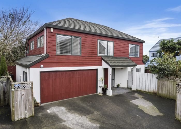  at 24D Roslyn Road, Mount Wellington, Auckland