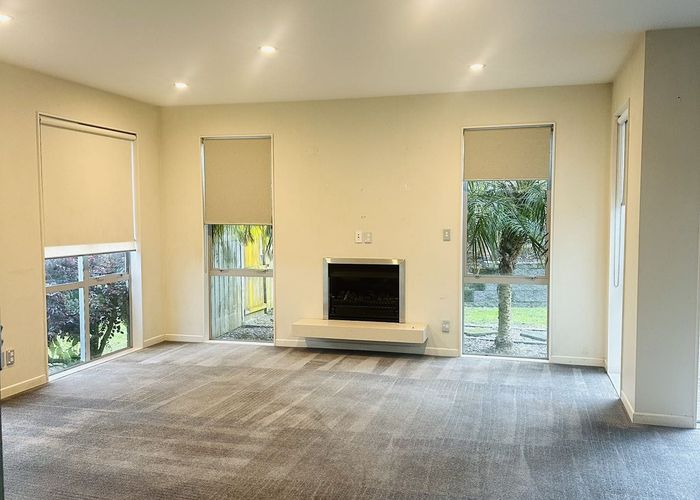  at 22 Oak Bark Drive, Schnapper Rock, North Shore City, Auckland