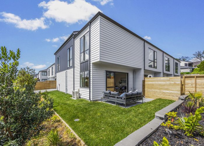  at 37E Corunna Road, Milford, North Shore City, Auckland