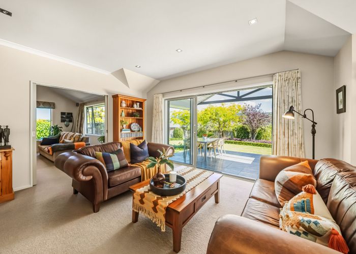  at 13 Marua Palm Grove, Timberlea, Upper Hutt, Wellington