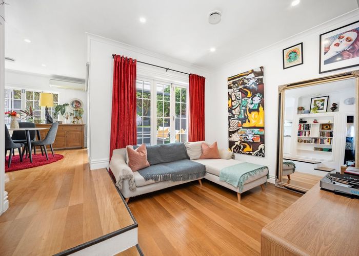  at 6 Yates Street, Onehunga, Auckland