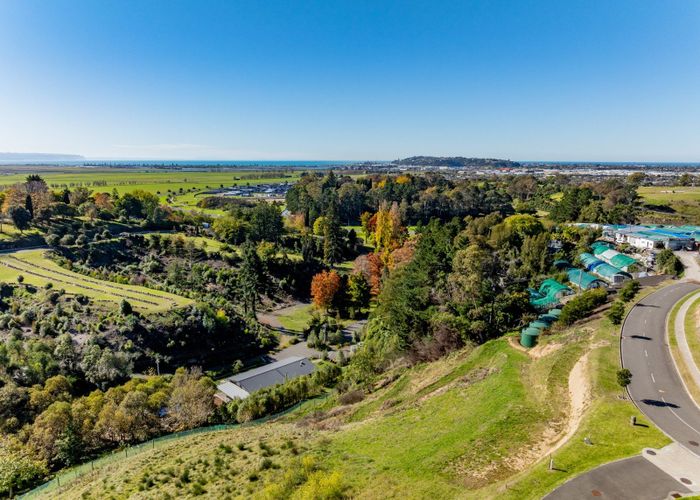  at 86 Oak Road, Poraiti, Napier, Hawke's Bay