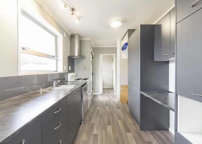  at 81 Oakfield Crescent, Pukete, Hamilton