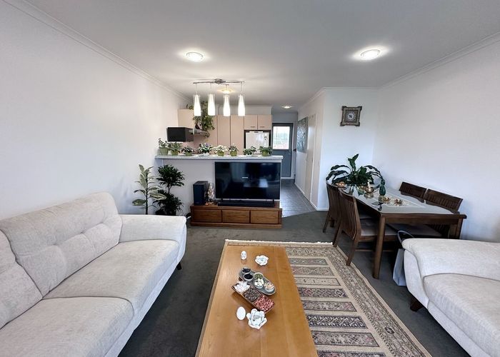  at 29/5 Carolina Place, Albany, North Shore City, Auckland