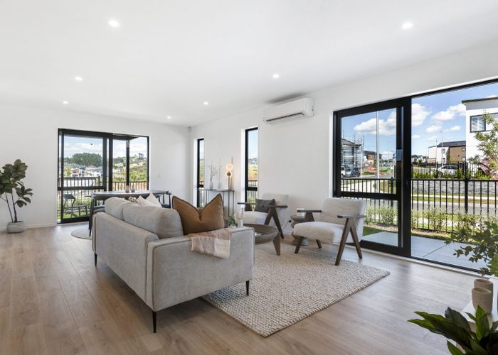  at 19 Karamu Road, Flat Bush, Manukau City, Auckland