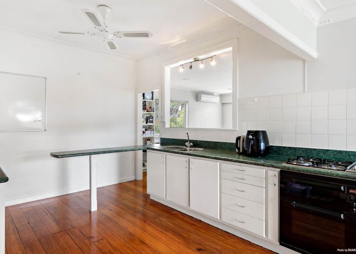  at 48 Evans Road, Glen Eden, Auckland