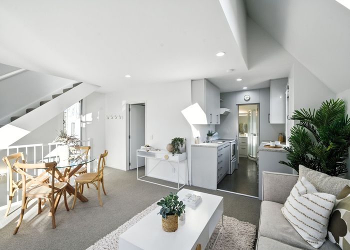  at 2/31 Gloucester Street, City Centre, Christchurch City, Canterbury