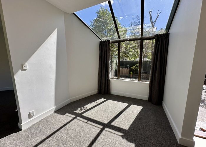  at 252A Fernhill Road, Sunshine Bay, Queenstown-Lakes, Otago