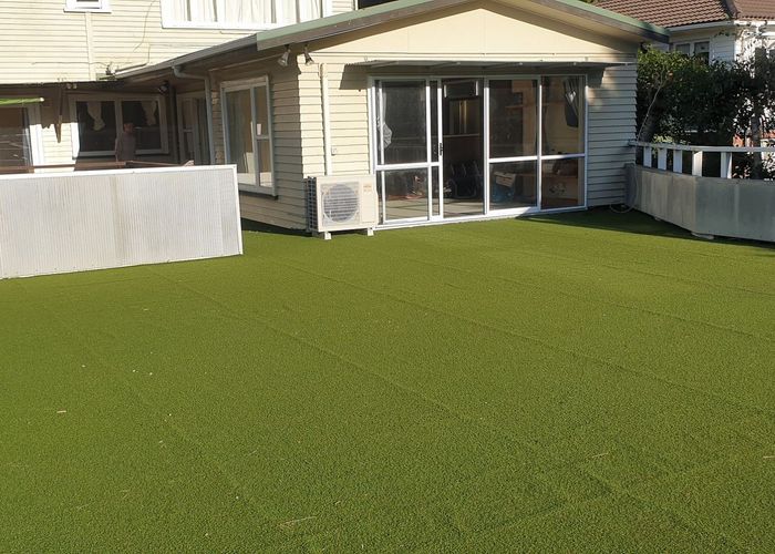  at 2/36 Comins Crescent, Mission Bay, Auckland City, Auckland