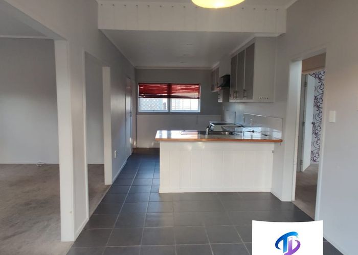  at 121 Kindergarten Drive, Conifer Grove, Papakura, Auckland