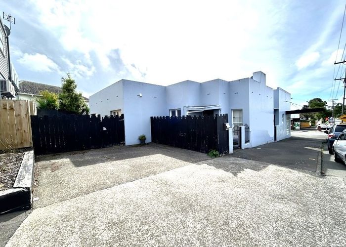  at 32D Oranga Avenue, Onehunga, Auckland City, Auckland