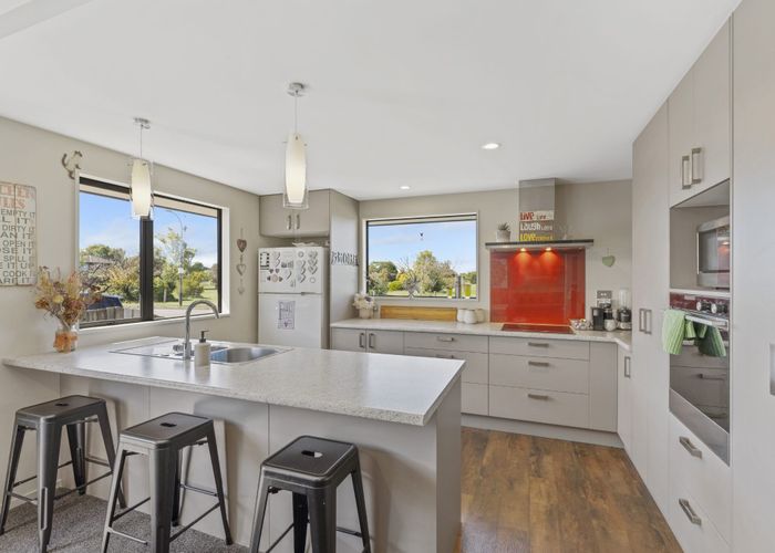  at 48 Reginald St, Burwood, Christchurch City, Canterbury