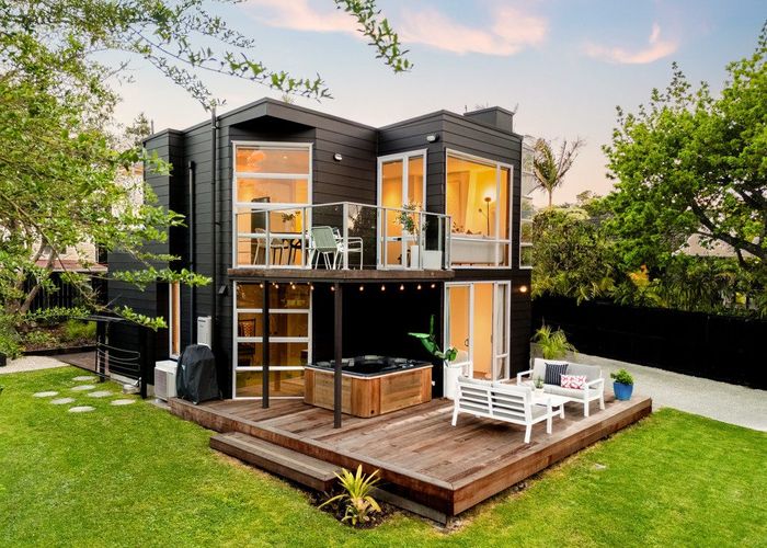  at 5B Hadfield Avenue, Waterview, Auckland City, Auckland