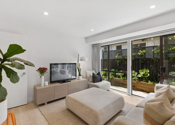  at 1/19 Trafalgar Street, St. Albans, Christchurch City, Canterbury