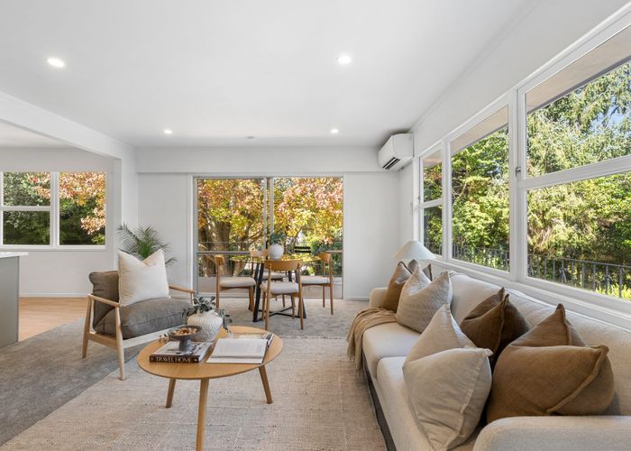  at 51 Cyclarama Crescent, Massey, Waitakere City, Auckland